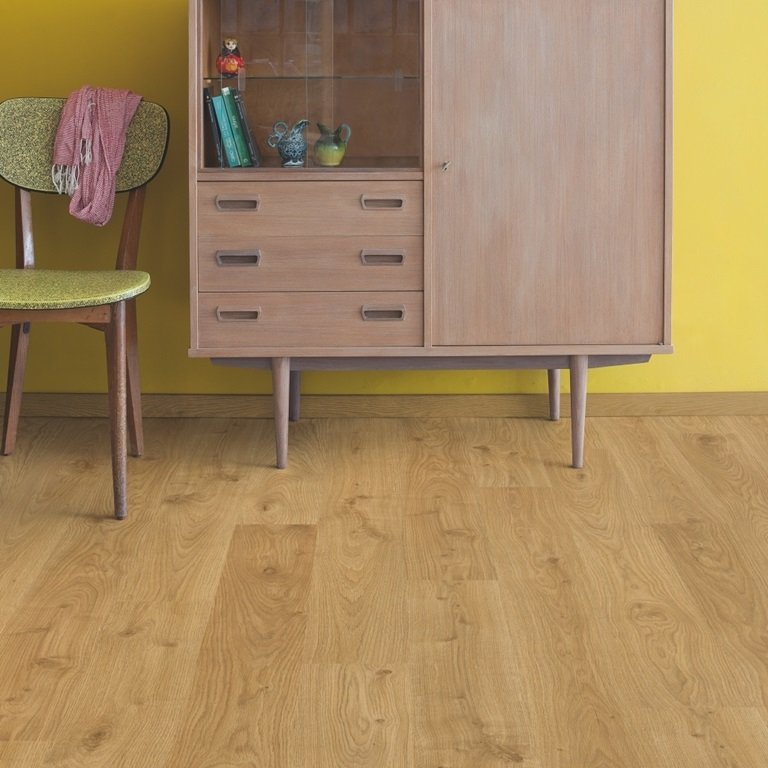 Rovere luminoso laminato quick step