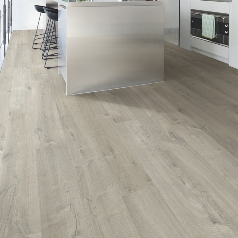 Rovere morbido grigio laminato quick step